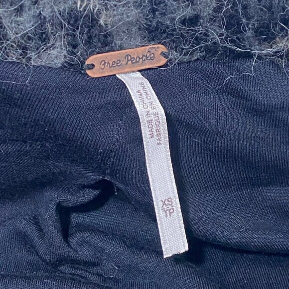 NEW Free People Wild Thing Gray & Black Leopard Animal Print Coat - Picture 9 of 10